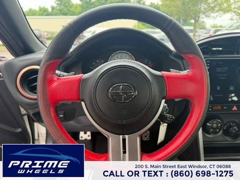 Used 2014 Scion FR-S RWD image 18