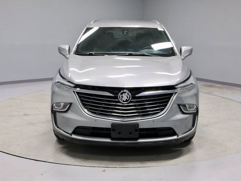 Used 2024 Buick Enclave Premium image 7
