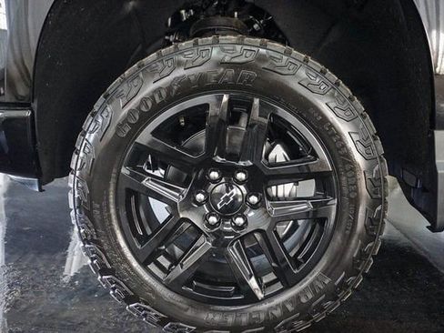 New 2026 Chevrolet Silverado 1500 Custom Trail Boss AWD/4WD image 7