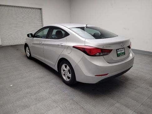 Used 2015 Hyundai Elantra SE image 5