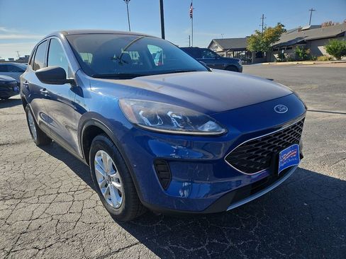 Used 2022 Ford Escape SE w/ Convenience Package image 2