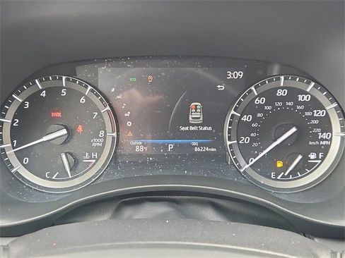 Used 2021 Toyota Highlander Limited image 12