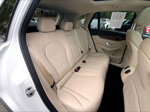 Certified 2022 Mercedes-Benz GLC 300 4MATIC image 16