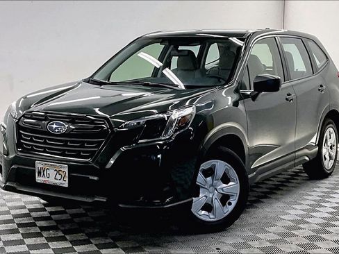 Used 2024 Subaru Forester image 1