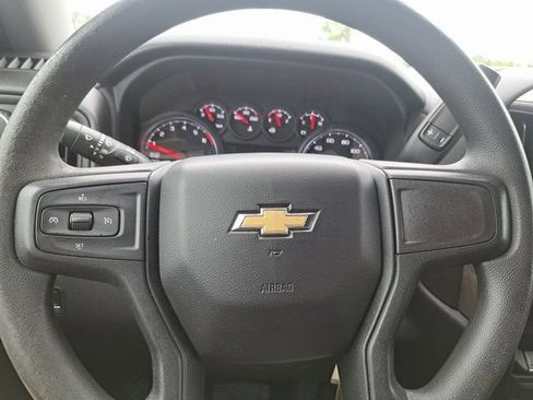 Used 2022 Chevrolet Silverado 1500 Custom AWD/4WD image 15
