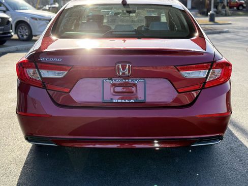 Used 2019 Honda Accord LX image 6