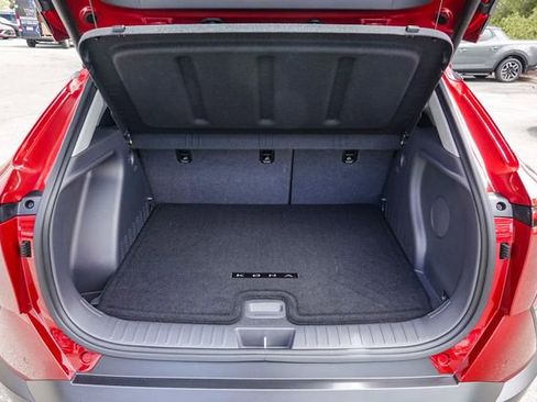 Certified 2025 Hyundai Kona Limited FWD image 27