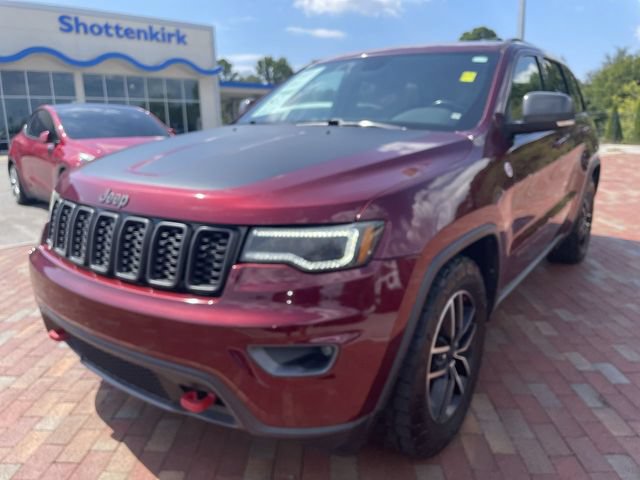 Used 2021 Jeep Grand Cherokee Trailhawk AWD/4WD image 1