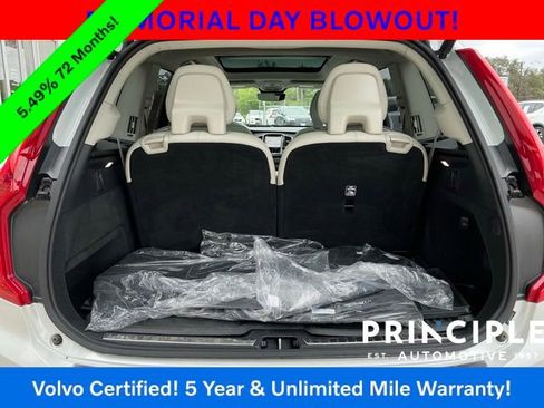 Certified 2024 Volvo XC90 T8 Plus w/ Protection Package Premier AWD/4WD image 15