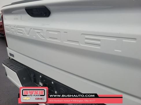 Used 2026 Chevrolet Silverado 1500 RST w/ RST Select Package AWD/4WD image 7