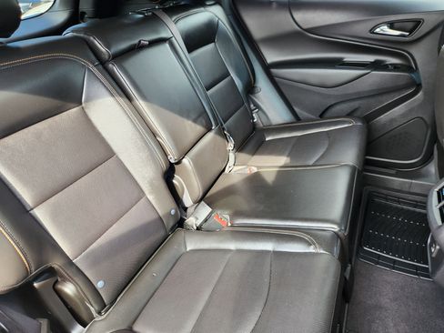 Used 2021 Chevrolet Equinox LT image 15