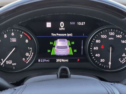 Certified 2023 Cadillac XT6 Premium Luxury w/ Platinum Package image 18