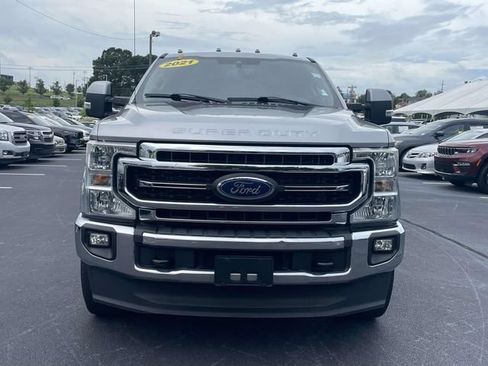 Used 2021 Ford F250 Lariat w/ Lariat Ultimate Package AWD/4WD image 2