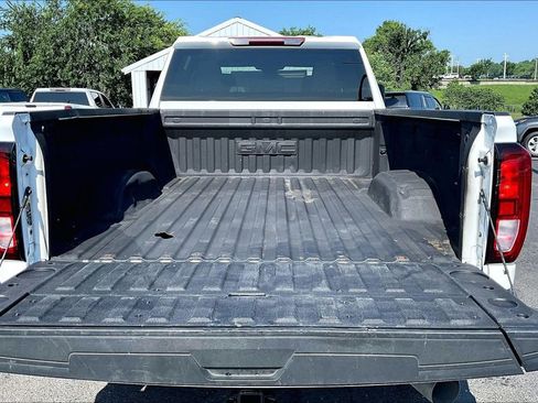 Used 2024 GMC Sierra 2500 SLE AWD/4WD image 9