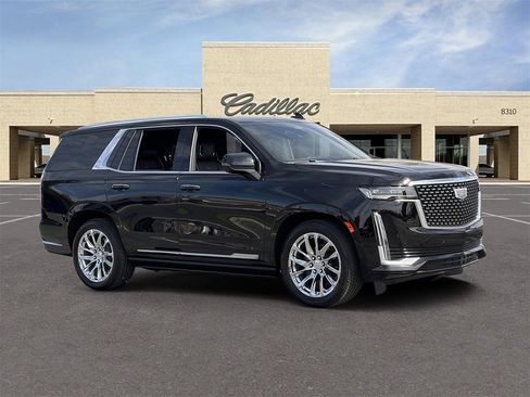 Used 2021 Cadillac Escalade Premium Luxury w/ Driver Assist Tech Package image 3
