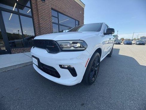 Used 2022 Dodge Durango GT AWD/4WD image 11