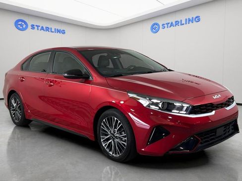 Used 2024 Kia Forte GT-Line w/ GT-Line Premium Package image 14