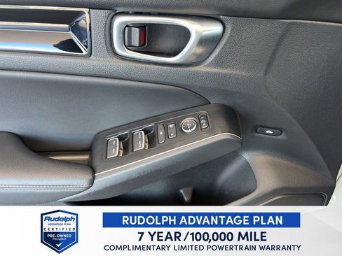 Used 2024 Honda Civic Touring image 12