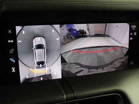 Used 2025 Porsche Taycan 4S image 17