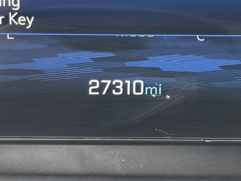Used 2025 Chevrolet Equinox LT FWD image 38
