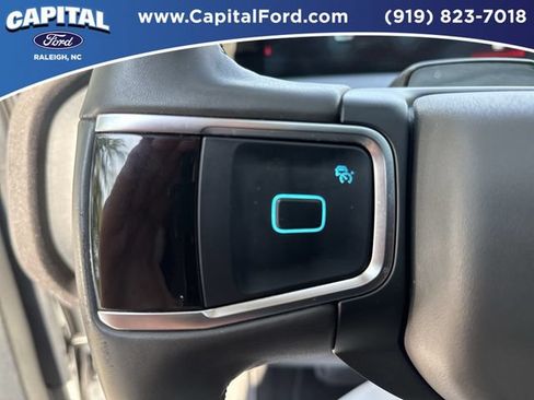 Certified 2025 Ford Expedition Active AWD/4WD image 23