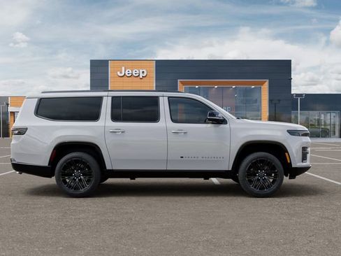 New 2026 Jeep Grand Wagoneer L Limited AWD/4WD image 21