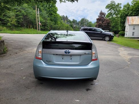 Used 2012 Toyota Prius Prime Plug-In Hybrid FWD image 3