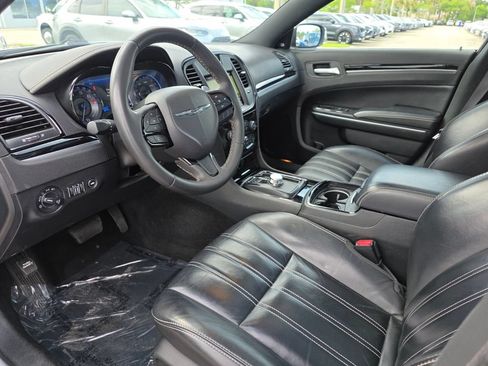 Used 2023 Chrysler 300 S RWD image 28