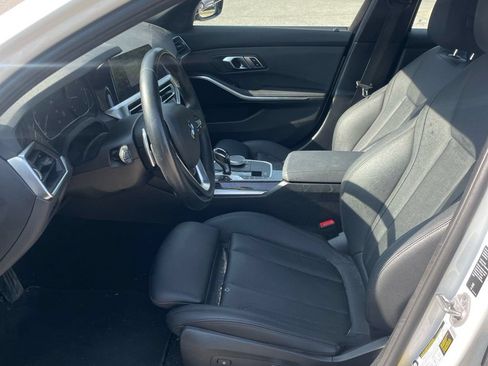 Used 2021 BMW 330i xDrive Sedan w/ Driving Assistance Package AWD/4WD image 5