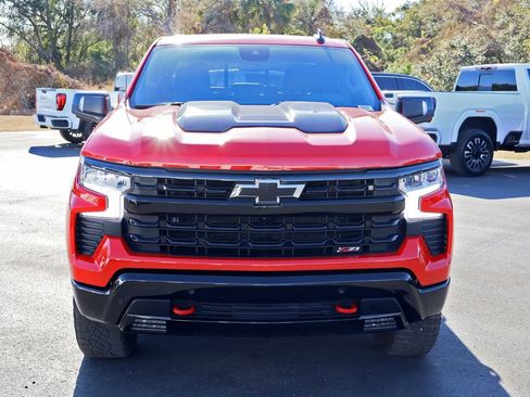 Used 2024 Chevrolet Silverado 1500 LT Trail Boss w/ LT Trail Boss Premium Package image 3