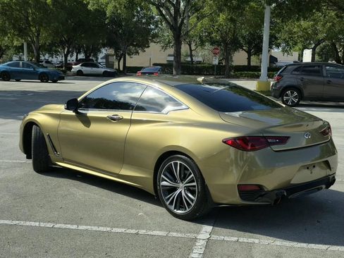 Used 2018 INFINITI Q60 2.0t w/ Cargo Package RWD image 6