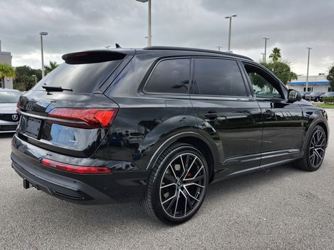 Used 2023 Audi Q7 3.0T Prestige w/ Prestige Package image 5