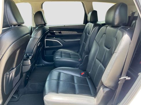 Used 2022 Kia Telluride EX w/ EX Premium Package image 24