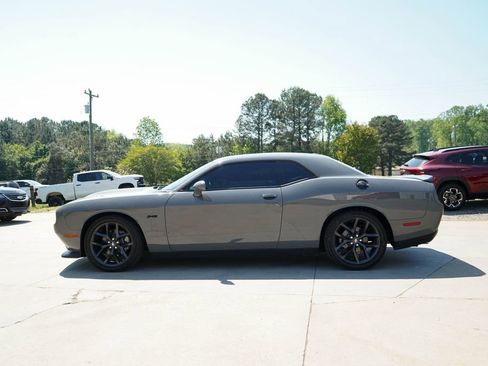 Used 2023 Dodge Challenger R/T w/ Blacktop Package image 19