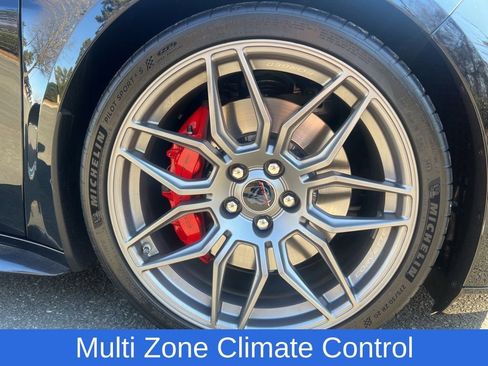 Used 2025 Chevrolet Corvette Z06 image 11