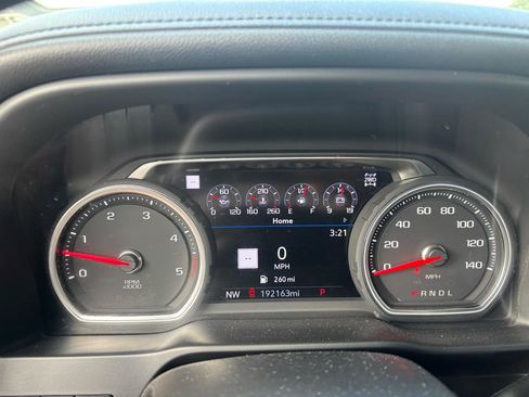 Used 2020 Chevrolet Silverado 2500 LTZ w/ LTZ Texas Edition AWD/4WD image 18