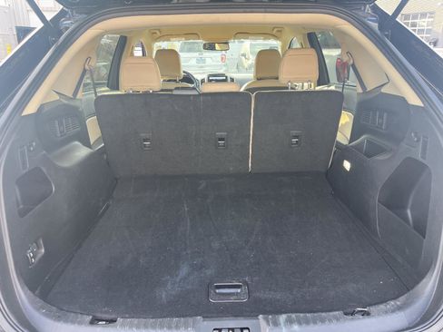 Certified 2024 Ford Edge SEL image 26