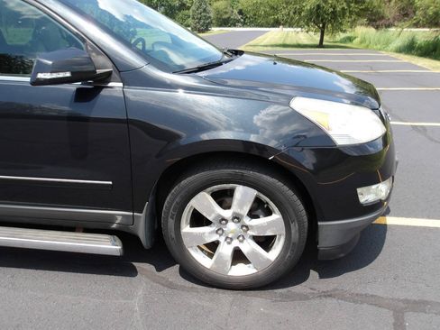 Used 2013 Buick Enclave Leather FWD image 37