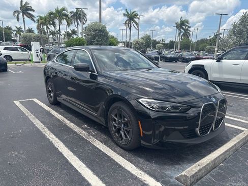 Used 2023 BMW i4 eDrive35 w/ Premium Package RWD image 1