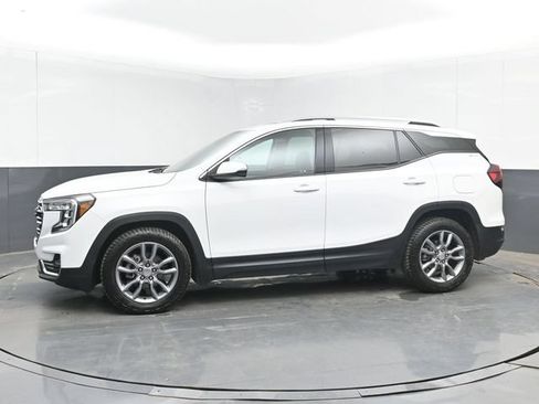 Used 2022 GMC Terrain SLT w/ Infotainment Package II FWD image 6