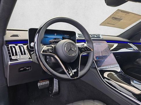 New 2026 Mercedes-Benz S 580 4MATIC Sedan image 3