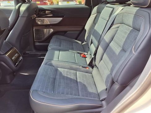 New 2026 Lincoln Nautilus Black Label image 10