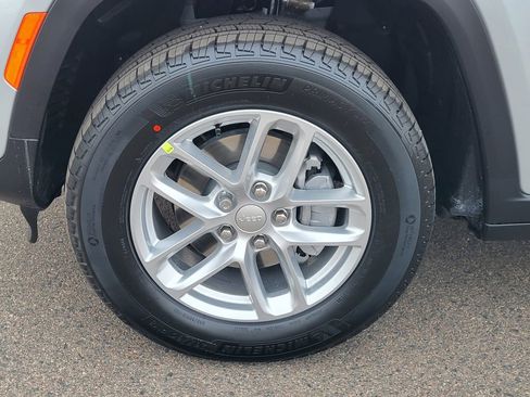 New 2026 Jeep Grand Cherokee Laredo X image 10