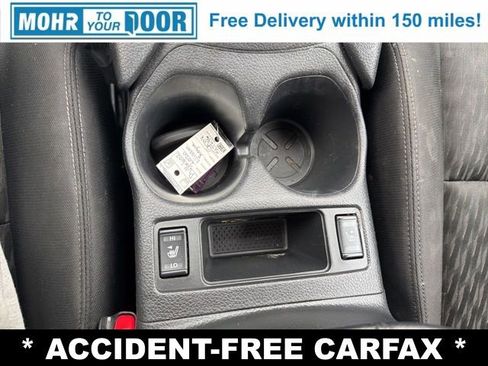 Used 2020 Nissan Rogue SV image 23