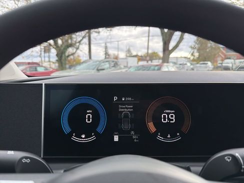 New 2026 Hyundai Tucson SE image 36