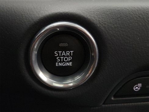 Certified 2025 MAZDA CX-5 Signature image 31