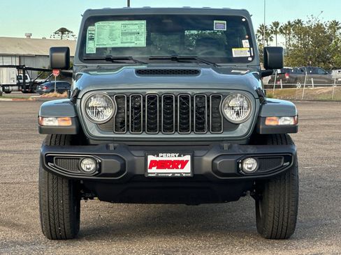 New 2026 Jeep Gladiator Sport image 2