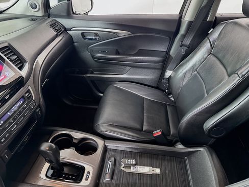 Used 2018 Honda Pilot EX-L image 24