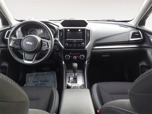 Used 2024 Subaru Forester Premium image 10