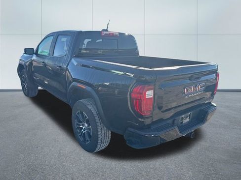 Used 2024 GMC Canyon AT4 w/ AT4 Premium Package AWD/4WD image 2